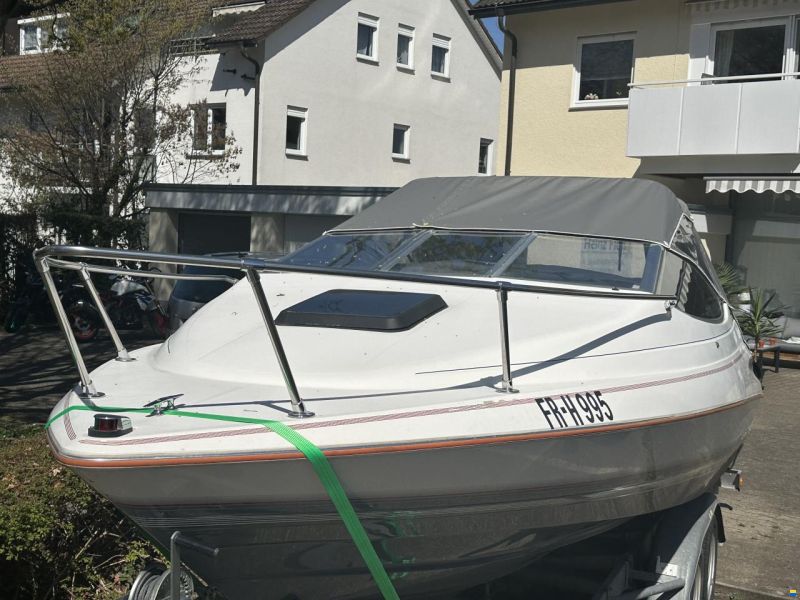 Bayliner Capri 3.0 Liter