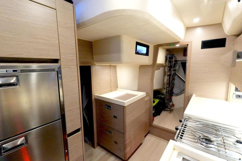 Hanse 675