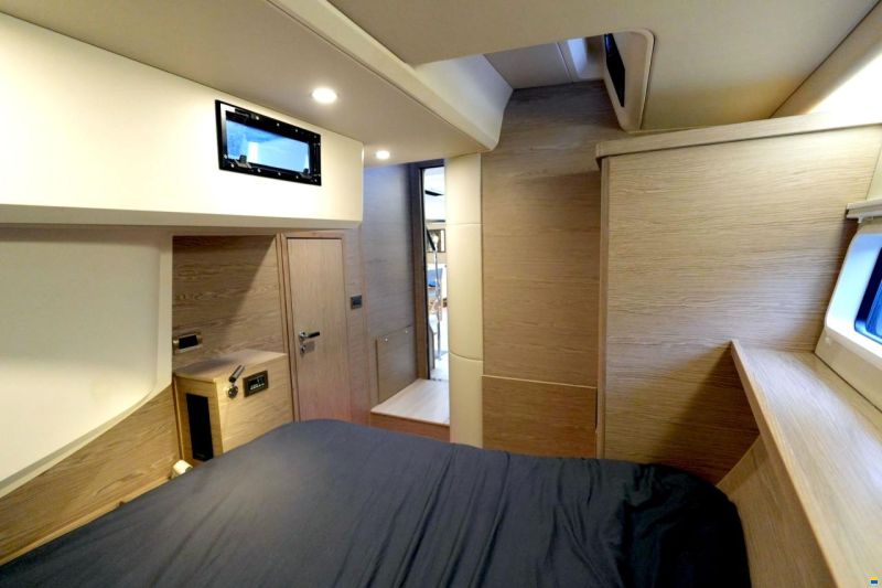Hanse 675