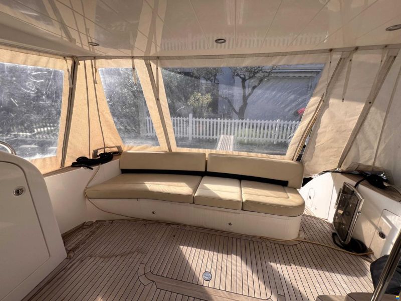 Princess 42' Fly