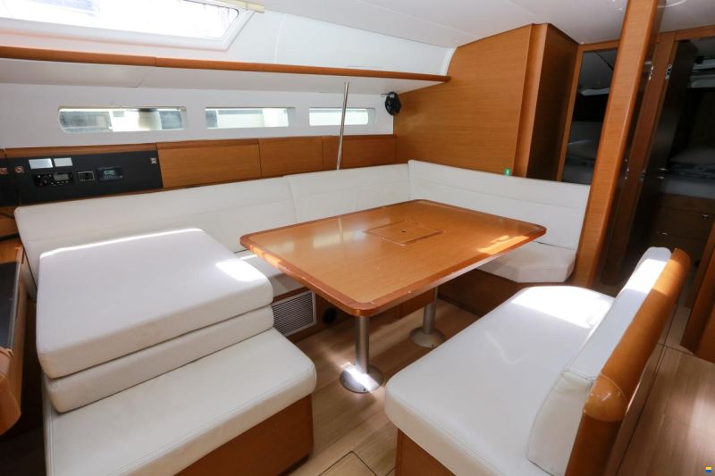 Jeanneau Sun Odyssey 519