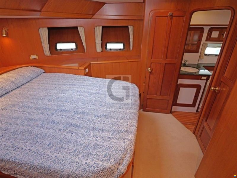Trader 535 Signature