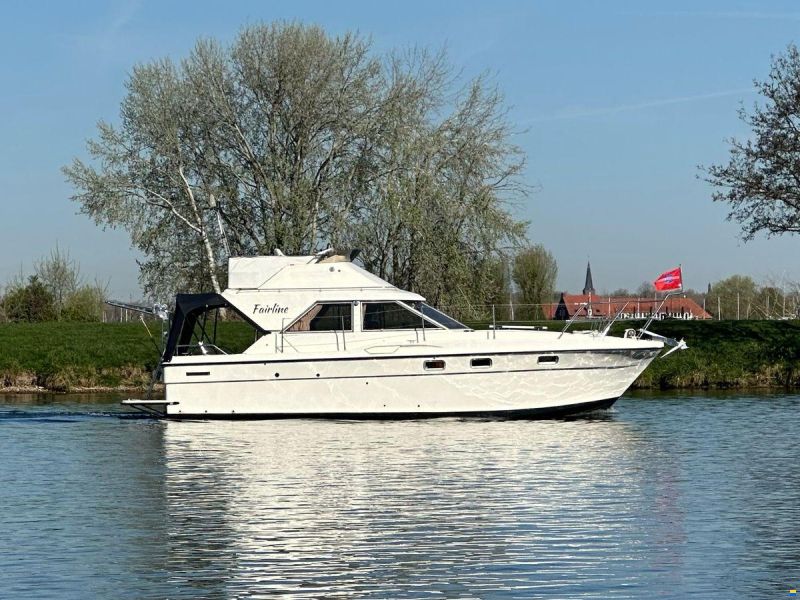 Fairline 31 Corniche