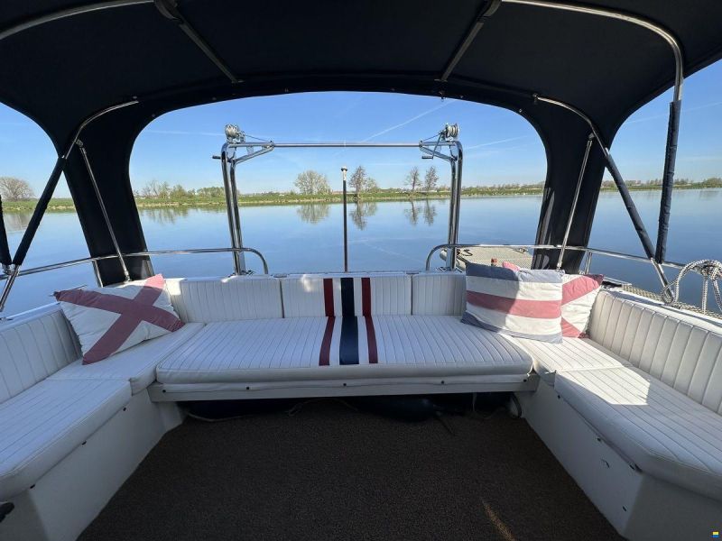 Fairline 31 Corniche