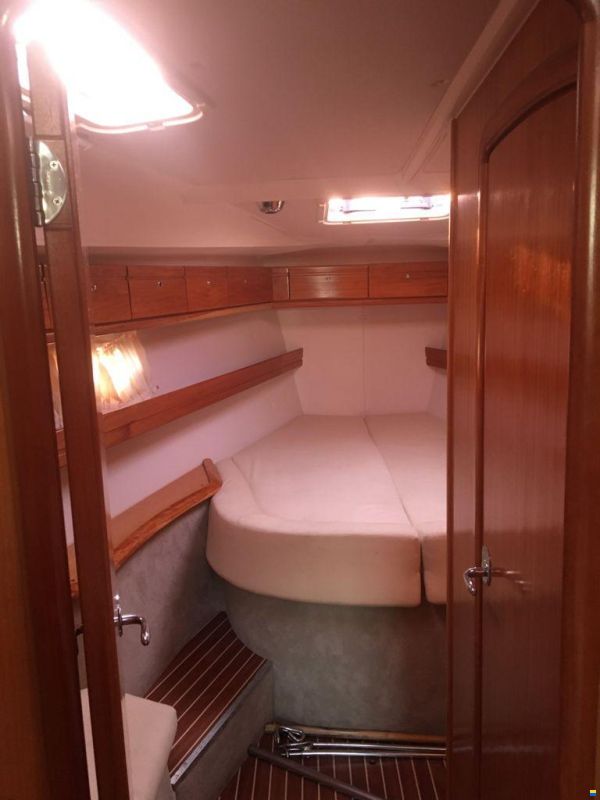 Bavaria 42