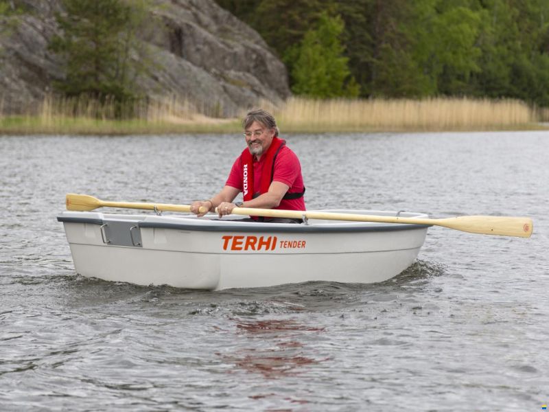 Terhi Tender