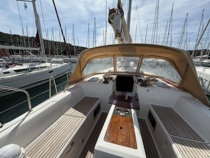 Dufour 450