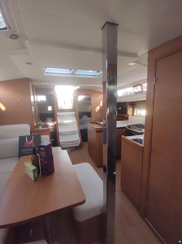 Jeanneau Sun Odyssey 440
