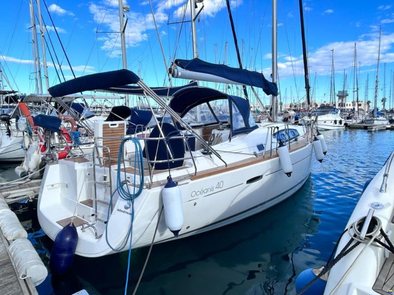 Beneteau Oceanis 40