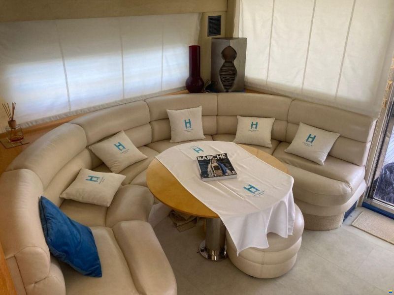 Fairline SQUADRON 62