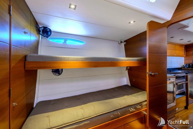 X-Yachts X-65