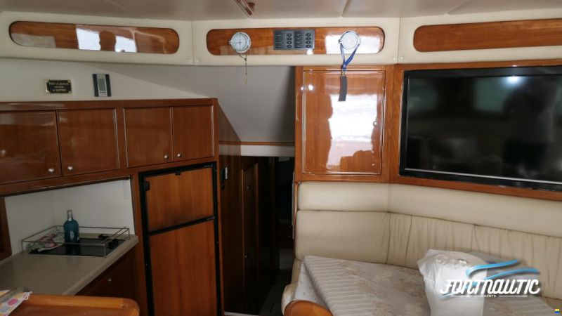 Riviera 47