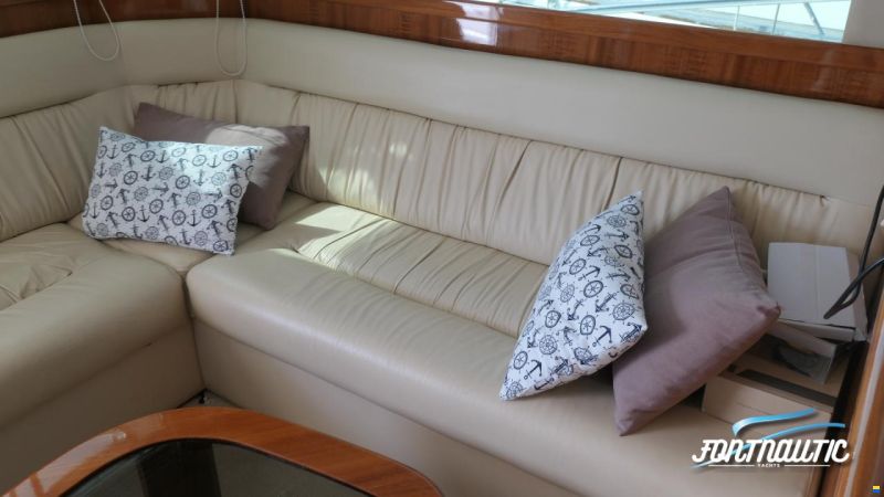 Riviera 47
