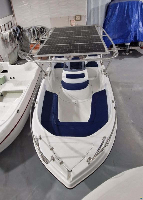 Massiv Boats 520 Hard Top E