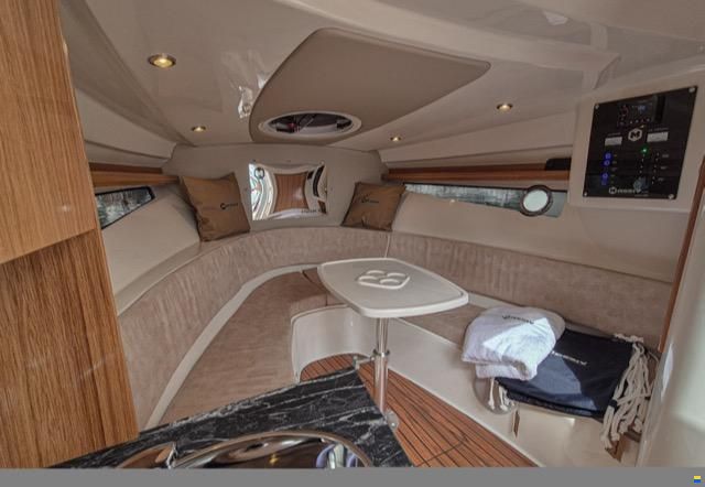 Massiv Boats Cruiser 930