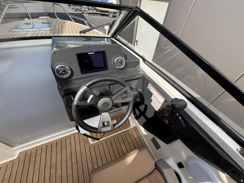 Quicksilver Activ 605 Cruiser