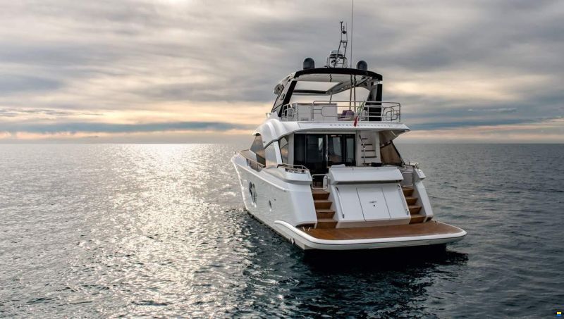 Monte Carlo Yachts MCY 70
