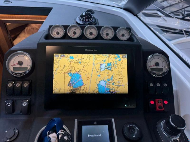 Jeanneau NC37 met slechts 87 uur!