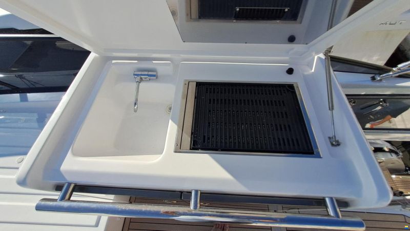 Azimut 53