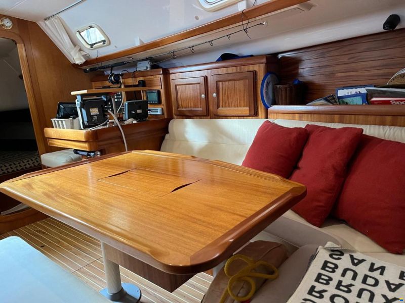 Dufour 36 Classic