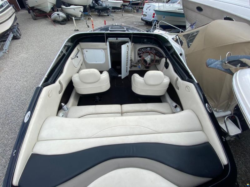 Crownline 225CR