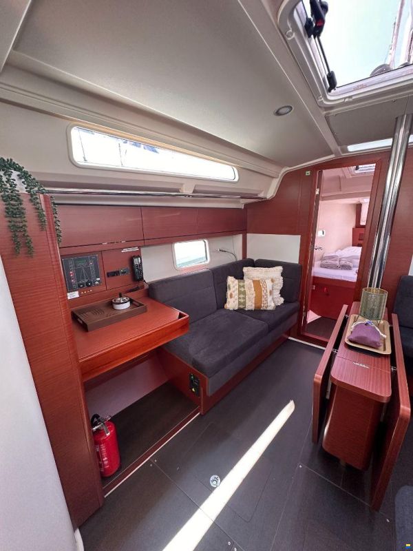 Hanse 388
