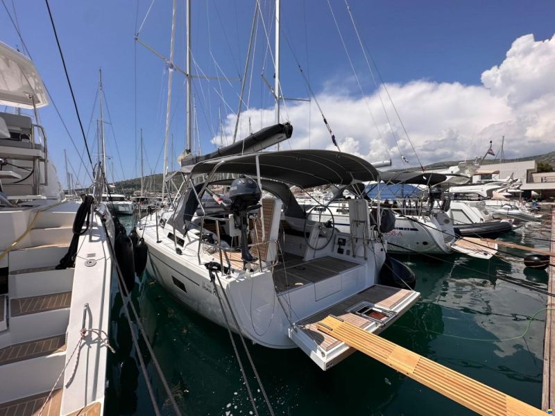 Hanse 388
