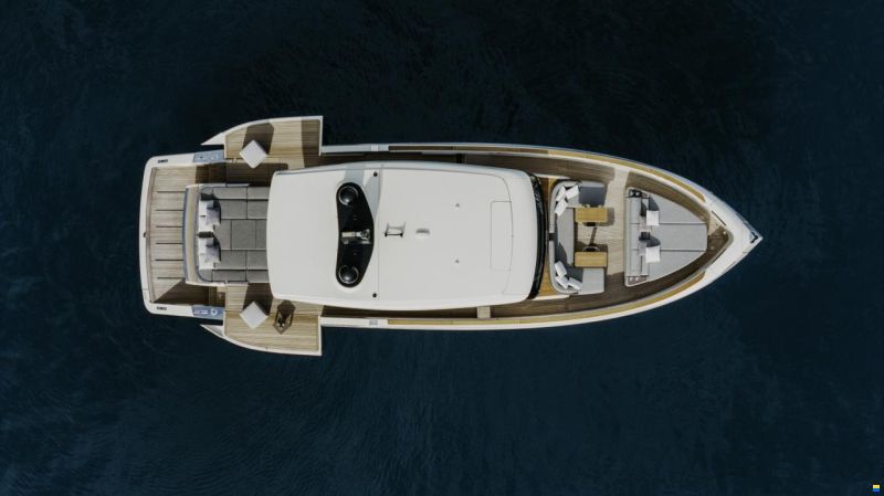 Invictus ST 550