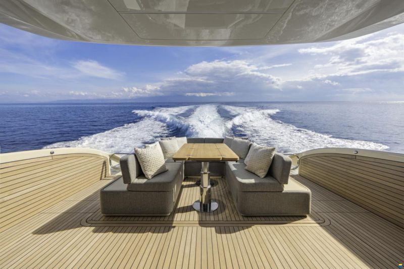 Invictus ST 550