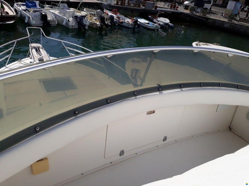 Bertram Yacht 37' Convertible