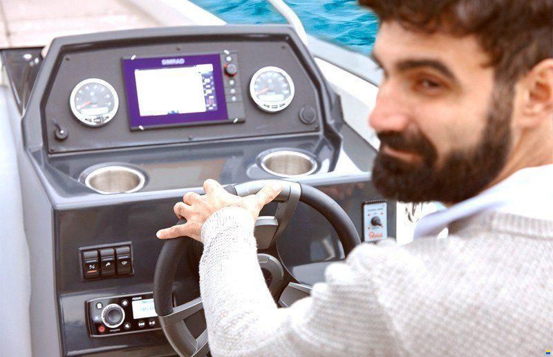 Quicksilver ACTIV 605 SUNDECK