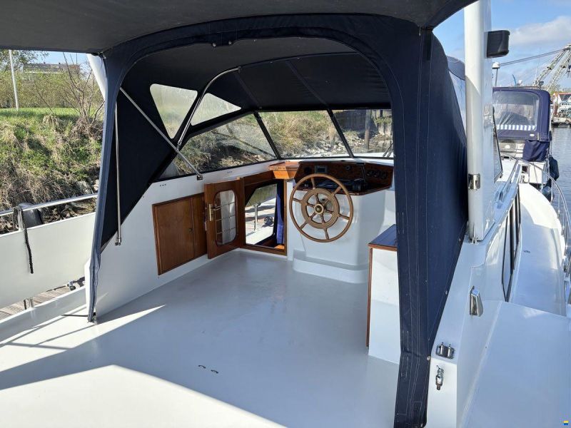Explorer 45