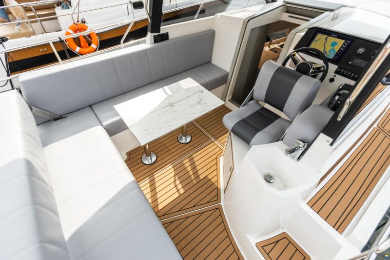 Mazuria Nautic 990