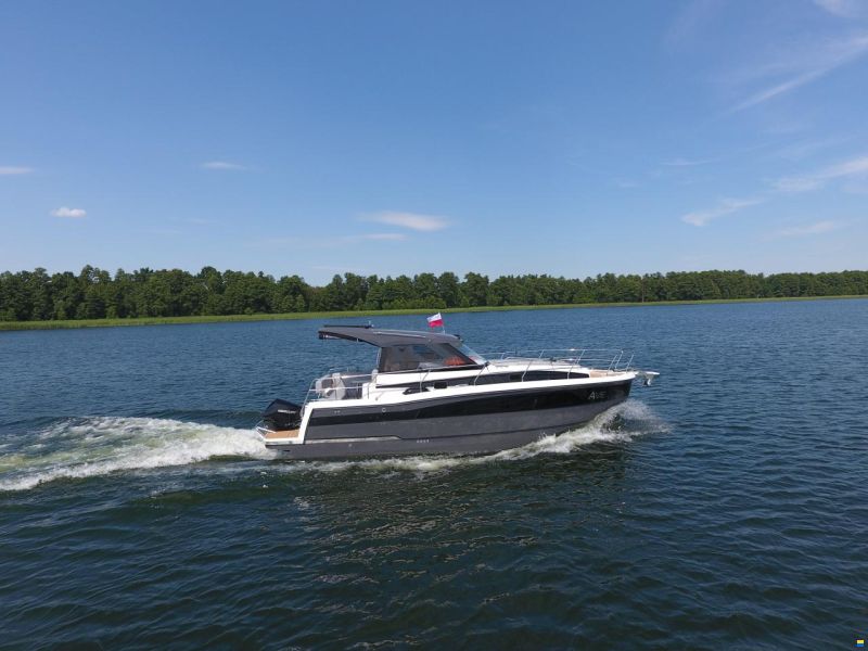 Mazuria Nautic 990