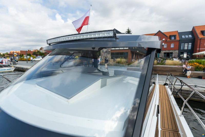 Mazuria Nautic 990