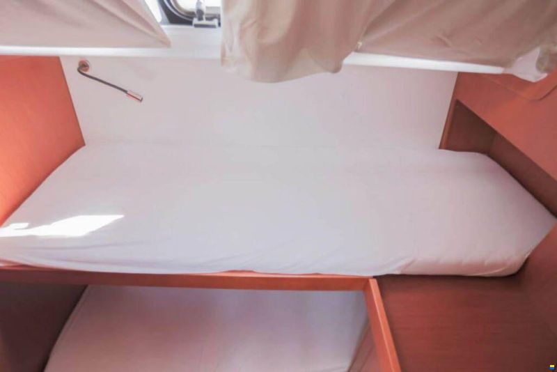 Beneteau Oceanis 48