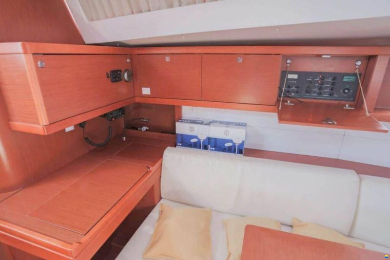 Beneteau Oceanis 48