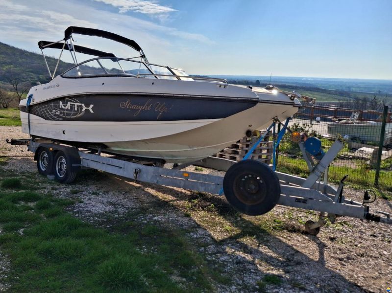 Rinker 220 MTX-C
