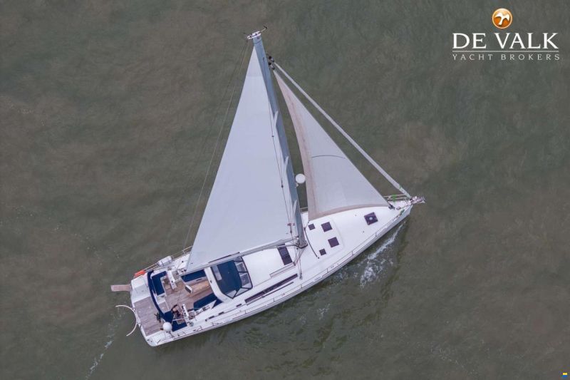 Beneteau Oceanis 58