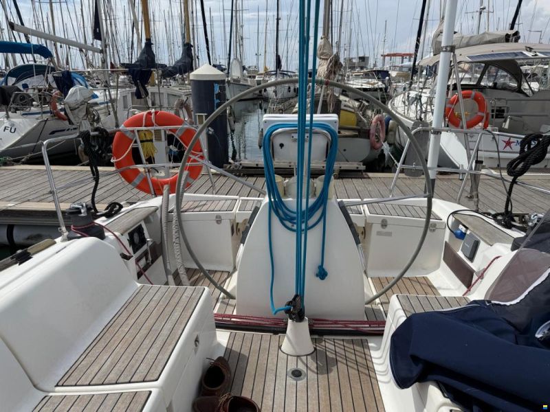Dufour 40