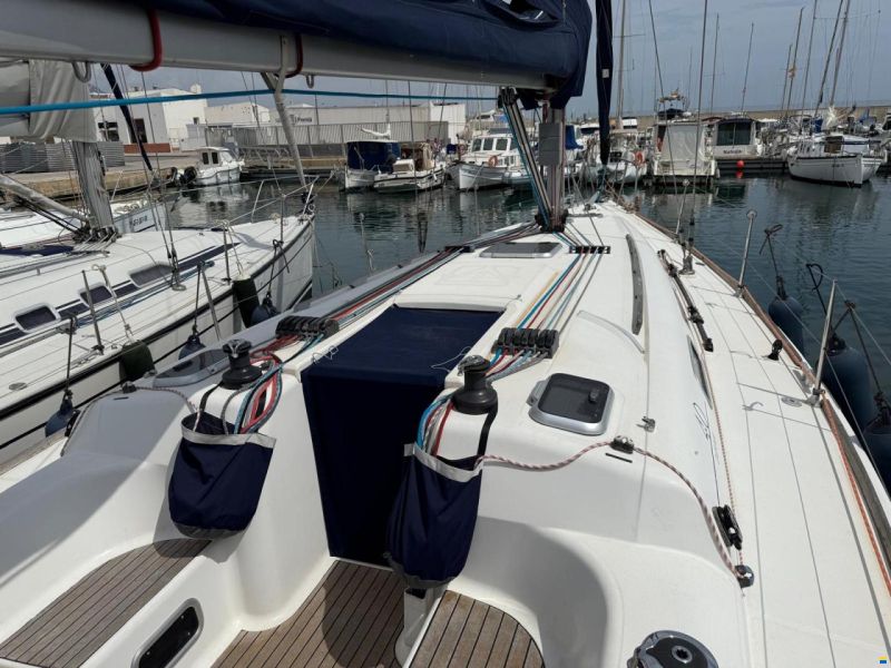 Dufour 40