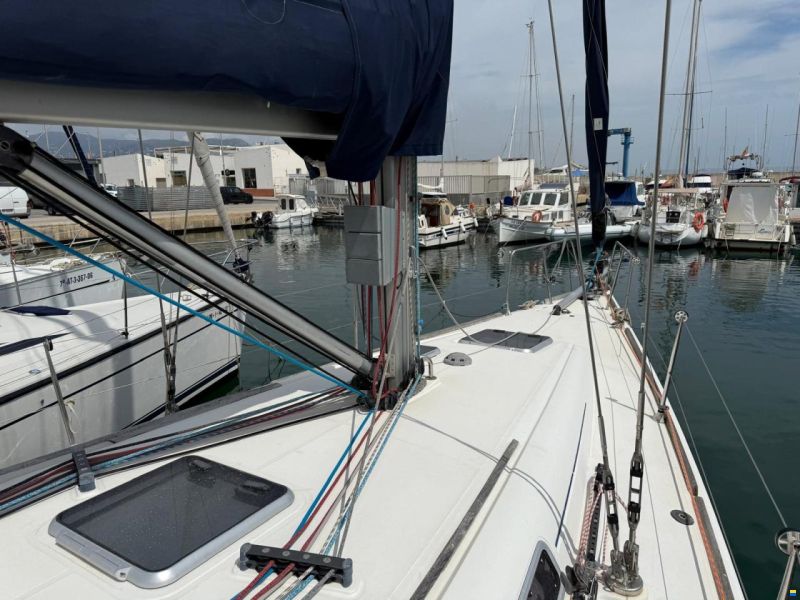 Dufour 40