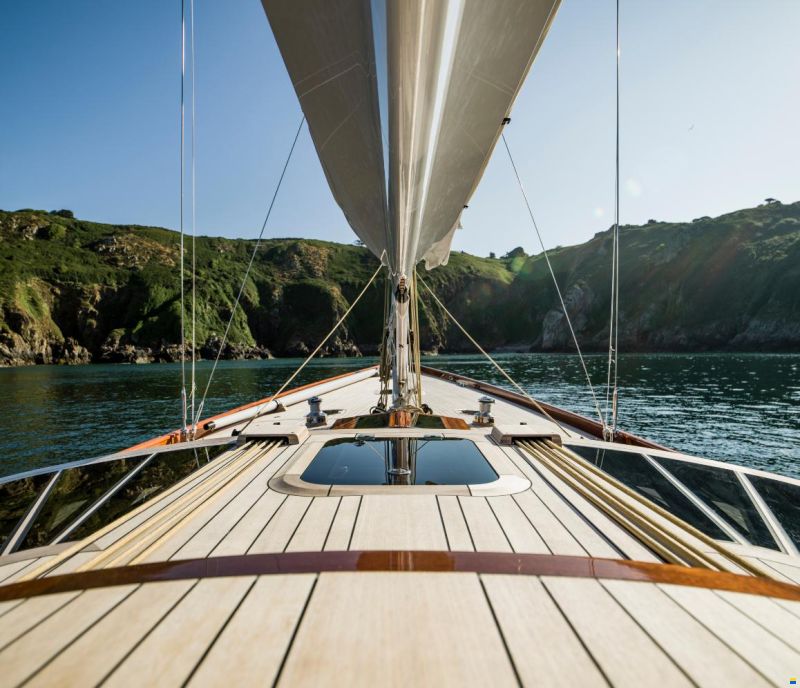 Spirit Yachts C63