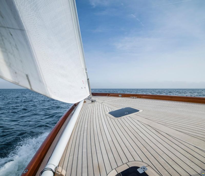 Spirit Yachts C63