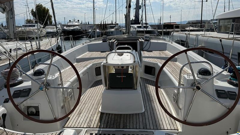 Jeanneau 53