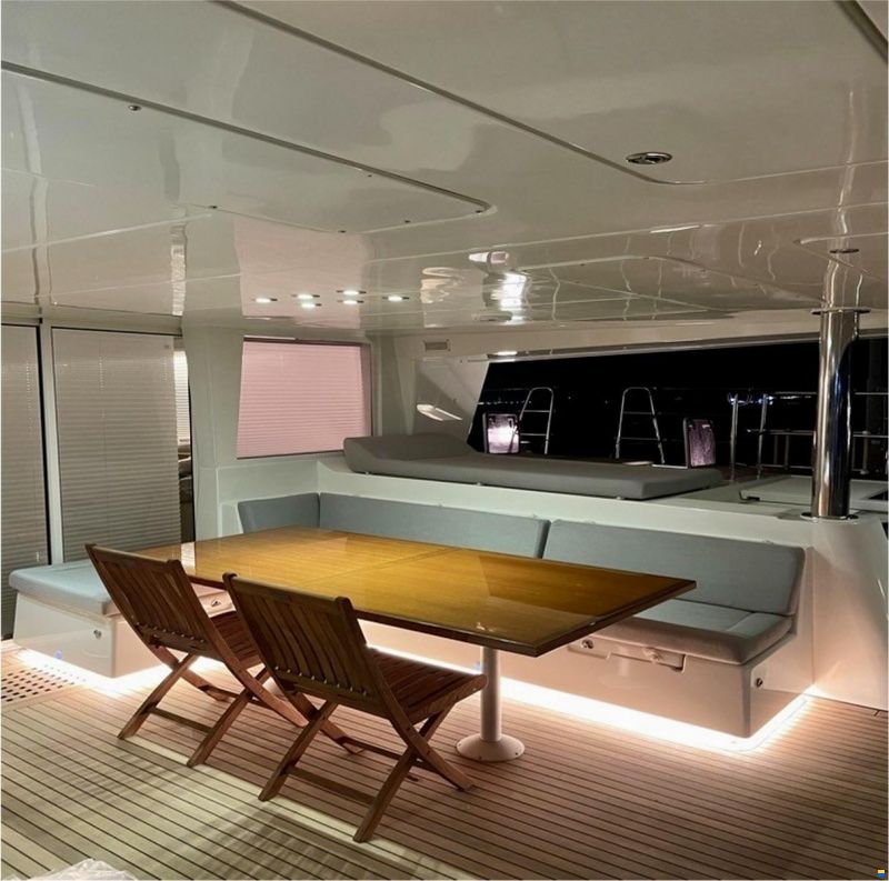 Lagoon 620