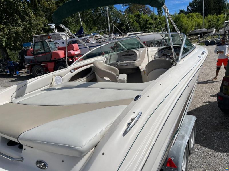 Sea Ray 220 BR