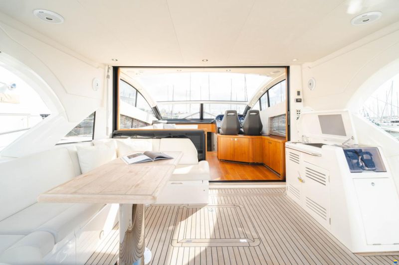 Sunseeker Predator 57