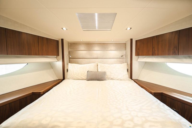 Sunseeker Predator 57