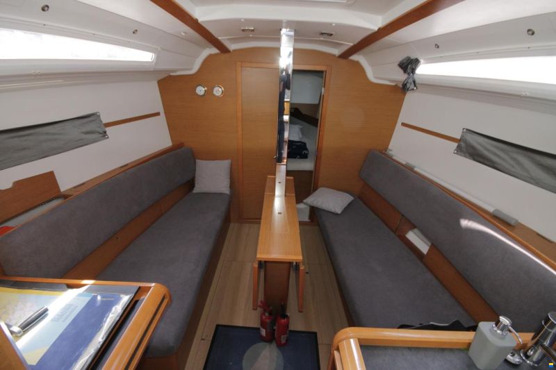 Jeanneau Sun Odyssey 349